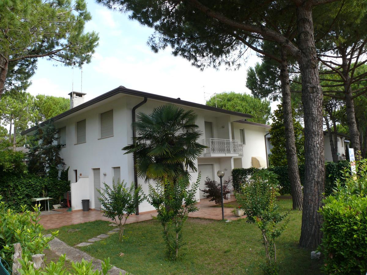 Villa Barbara Lignano Sabbiadoro Eksteriør bilde