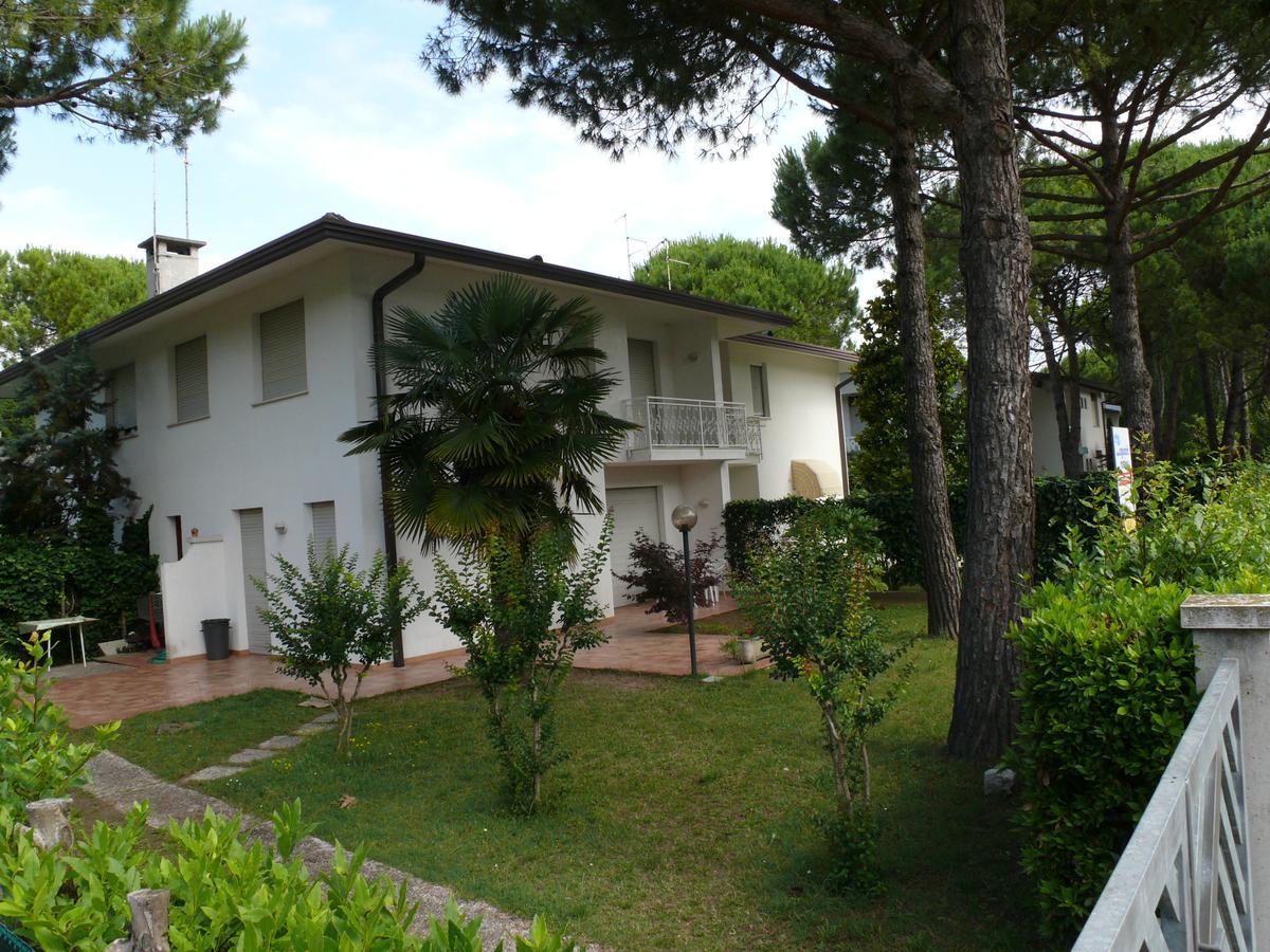 Villa Barbara Lignano Sabbiadoro Eksteriør bilde